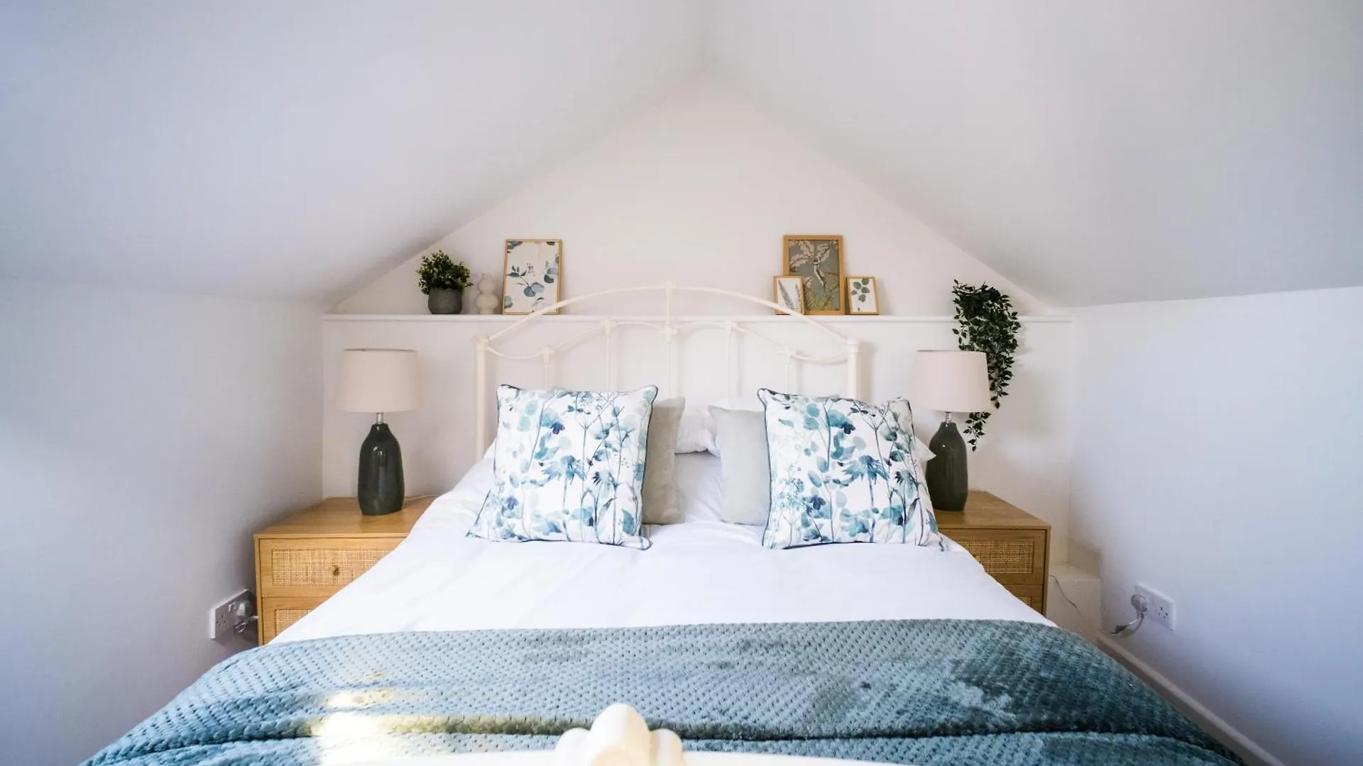 Gloucester Apartments X 3 Free Parking & Short Walk To The University & Hospital United Kingdom