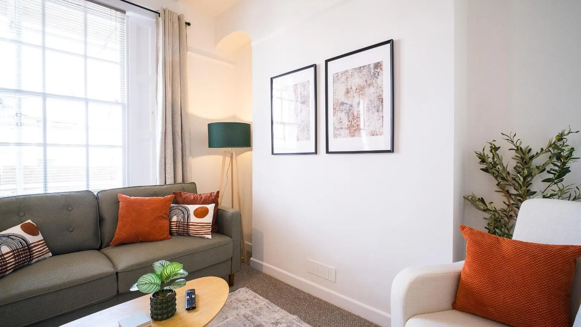 Gloucester Apartments X 3 Free Parking & Short Walk To The University & Hospital United Kingdom